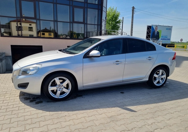 Volvo S60 cena 32900 przebieg: 294000, rok produkcji 2013 z Augustów małe 172